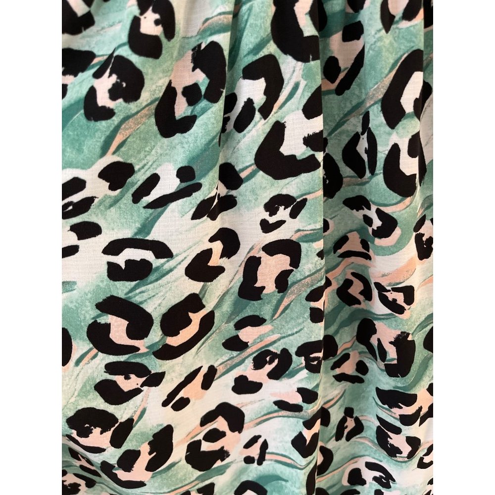 Nine West Leopard Print Mock Neck Blouse Green Elastic Frills Shirred Top Size L - Picture 5 of 10